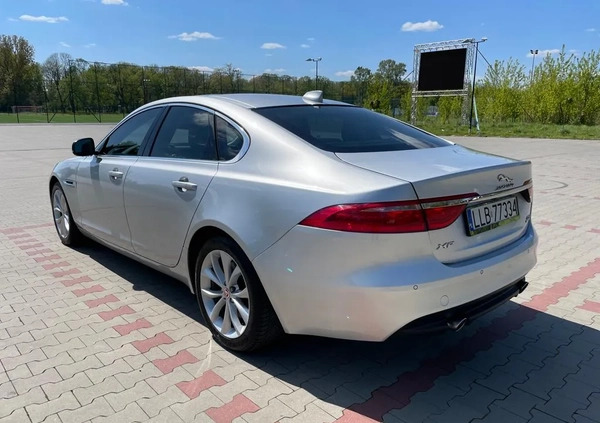 Jaguar XF cena 89000 przebieg: 93000, rok produkcji 2018 z Lubartów małe 781